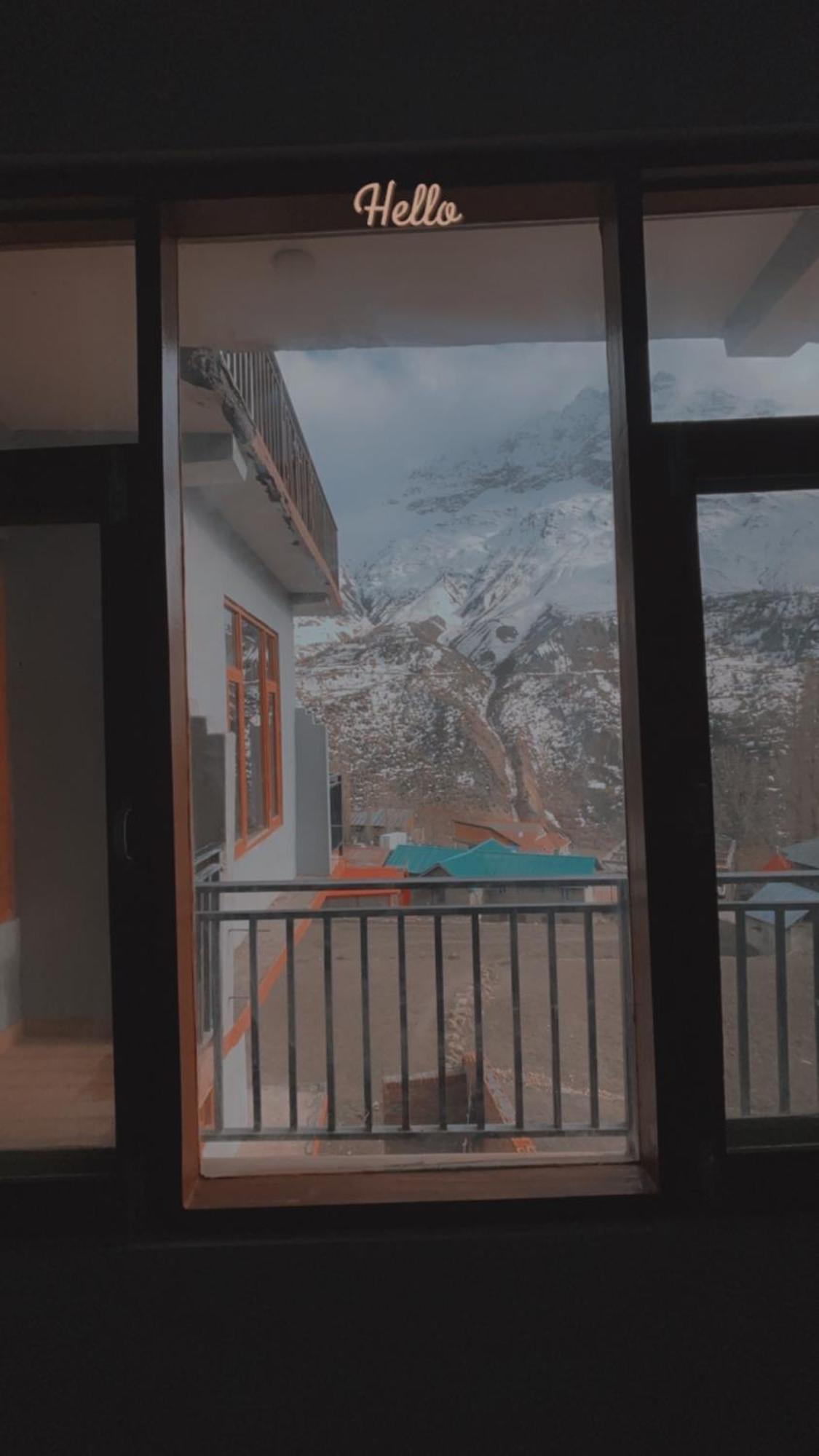 Lha Pomo Appartement Kyelang Buitenkant foto