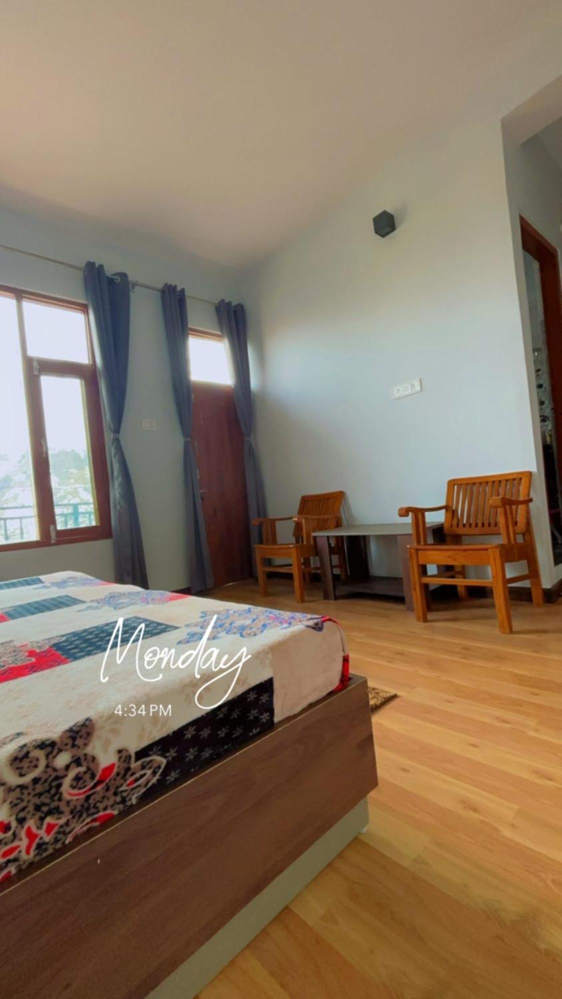 Lha Pomo Appartement Kyelang Buitenkant foto