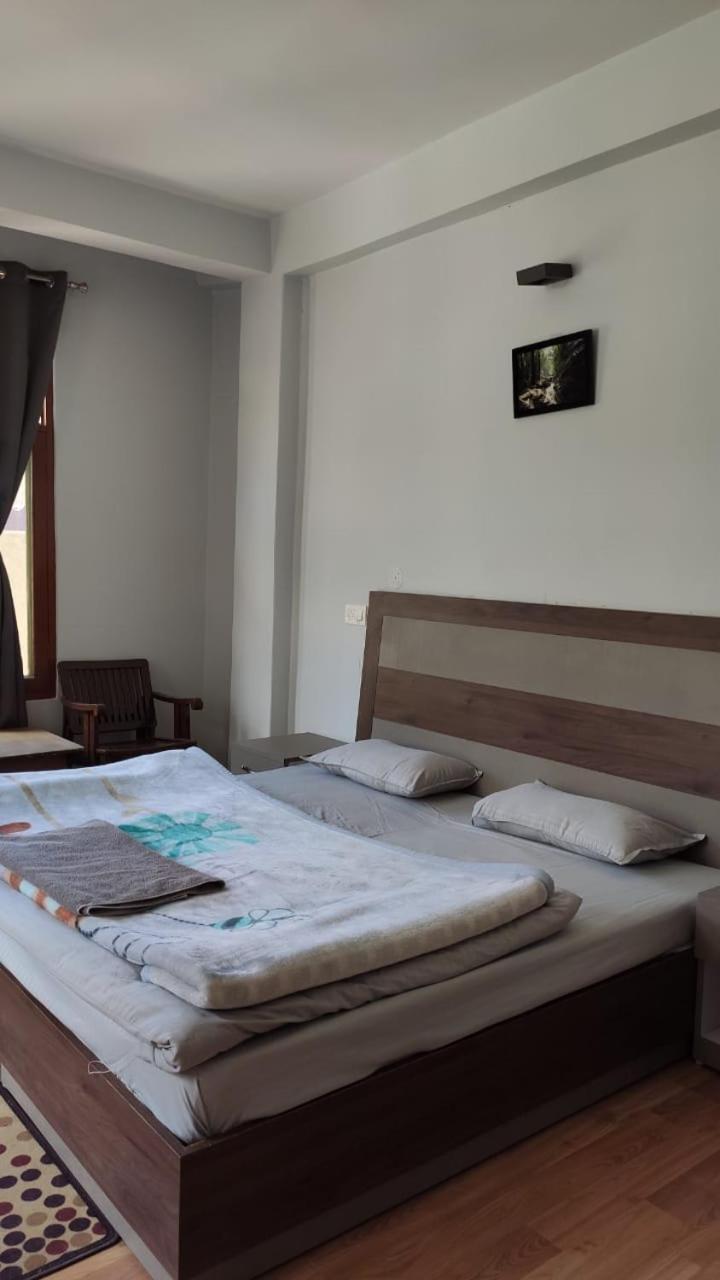 Lha Pomo Appartement Kyelang Buitenkant foto