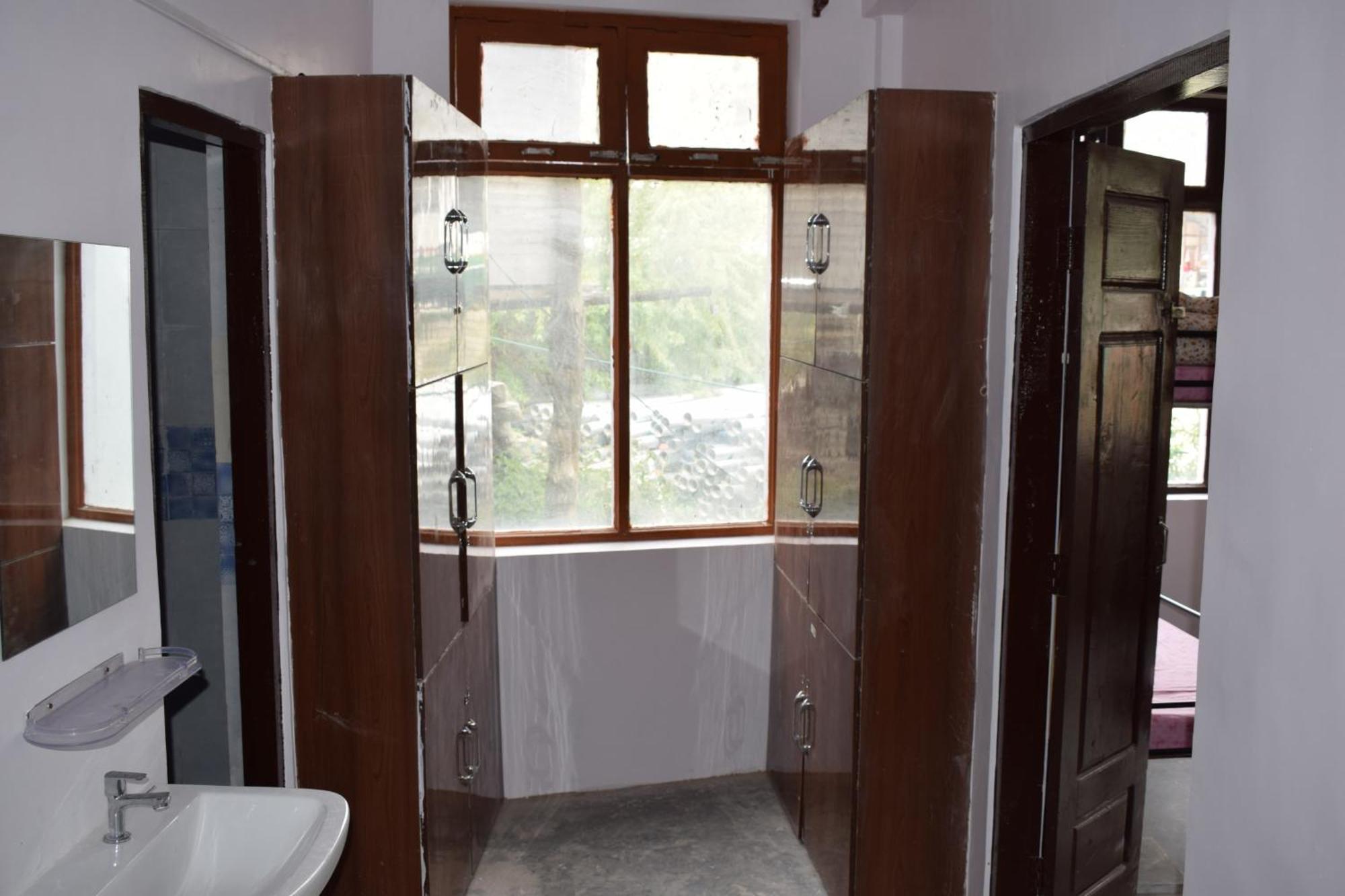 Lha Pomo Appartement Kyelang Buitenkant foto